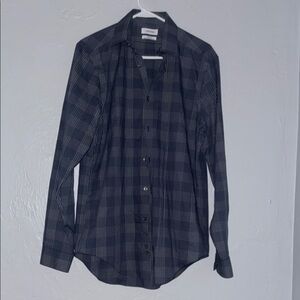 Calvin Klein Gray and Blue Casual Button Down Shirt A22